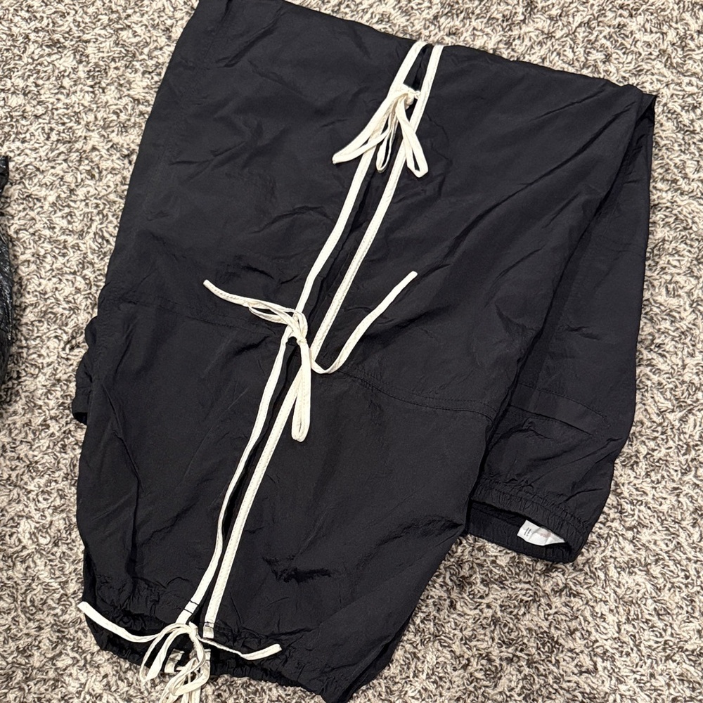 Anthropologie Black Pants with White Tie Details - Picture 4 of 6